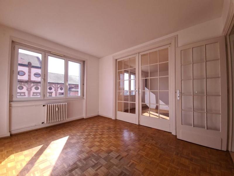 Appartement - 102 m² - 4 pièces