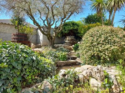 Propriété - 217 m² - 7 pièces