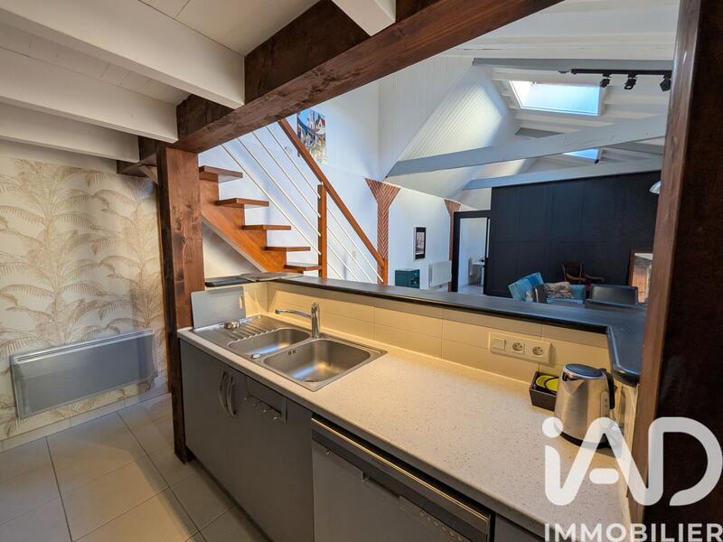 Loft - 72 m² - 3 pièces
