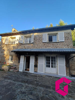 Maison - 106 m² - 5 pièces