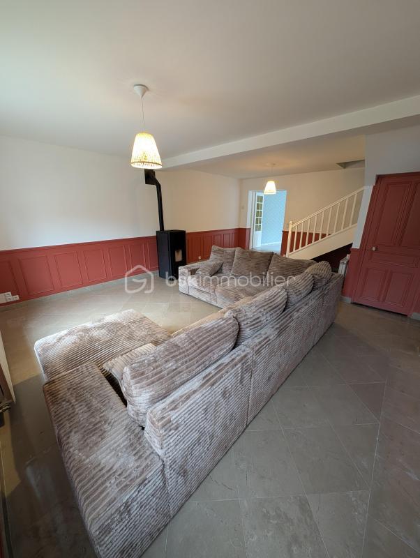 Maison - 169 m² - 7 pièces