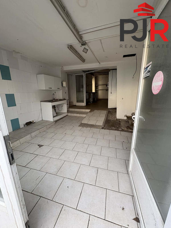 Local commercial - 186 m²