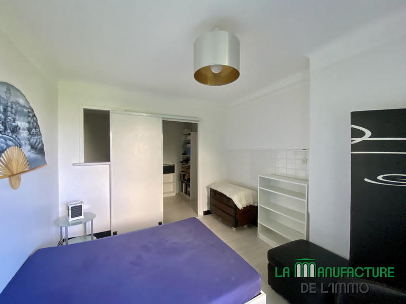 Appartement - 90 m² - 3 pièces