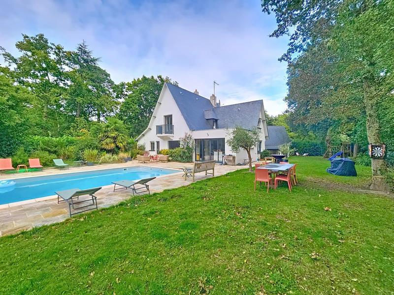 Villa - 190 m² - 7 pièces