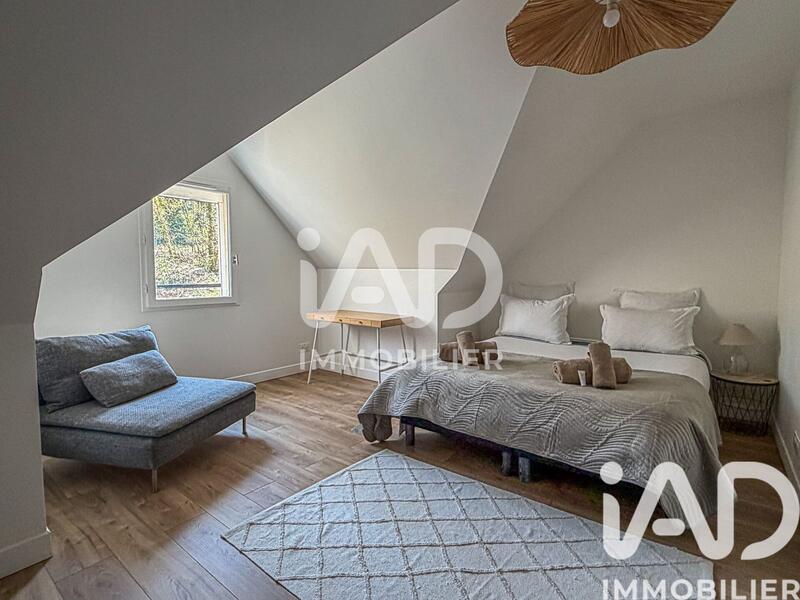 Maison - 135 m² - 5 pièces