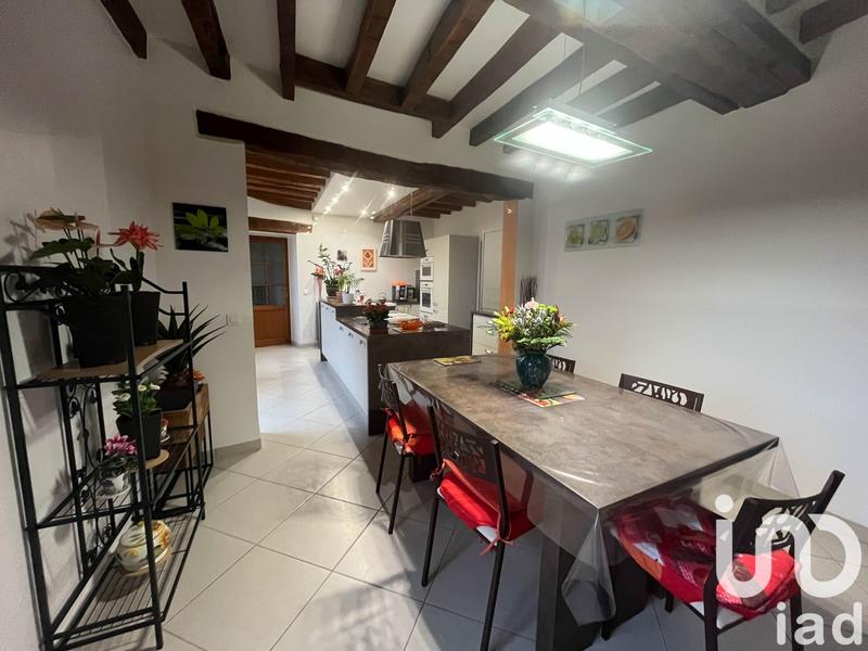 Maison - 279 m² - 10 pièces