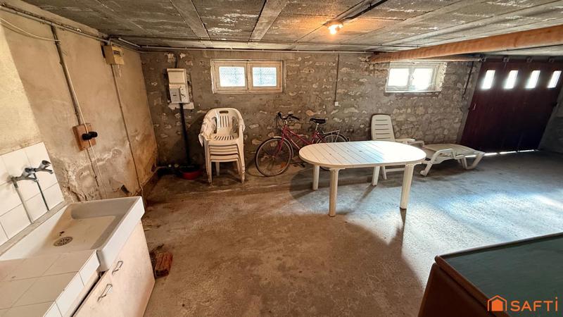 Maison - 90 m² - 4 pièces