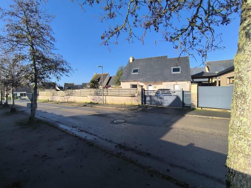 Maison - 101 m² - 6 pièces