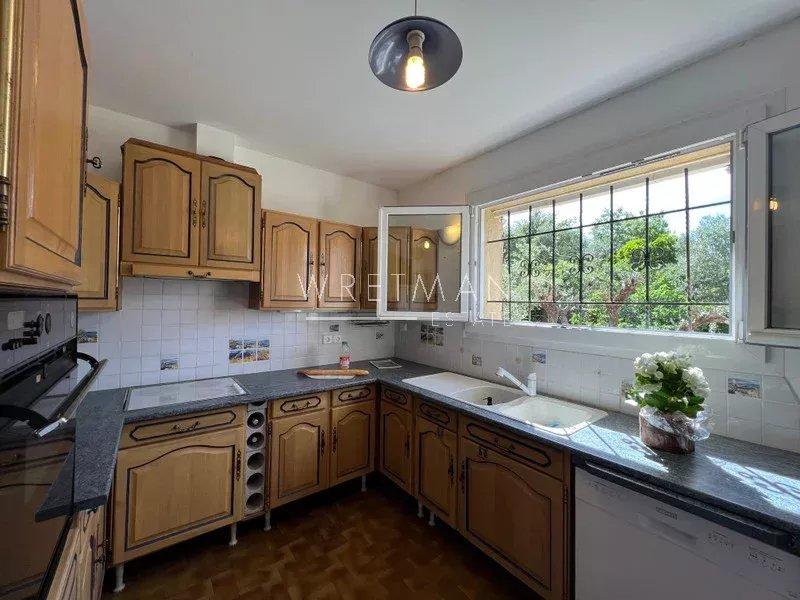 Maison - 140 m² - 7 pièces