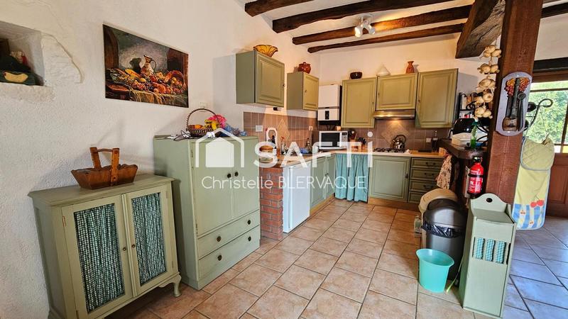 Maison - 190 m² - 10 pièces