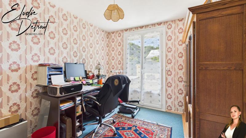 Maison - 96 m² - 6 pièces