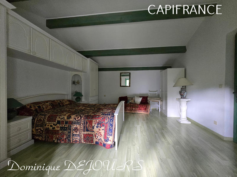 Maison - 137 m² - 4 pièces