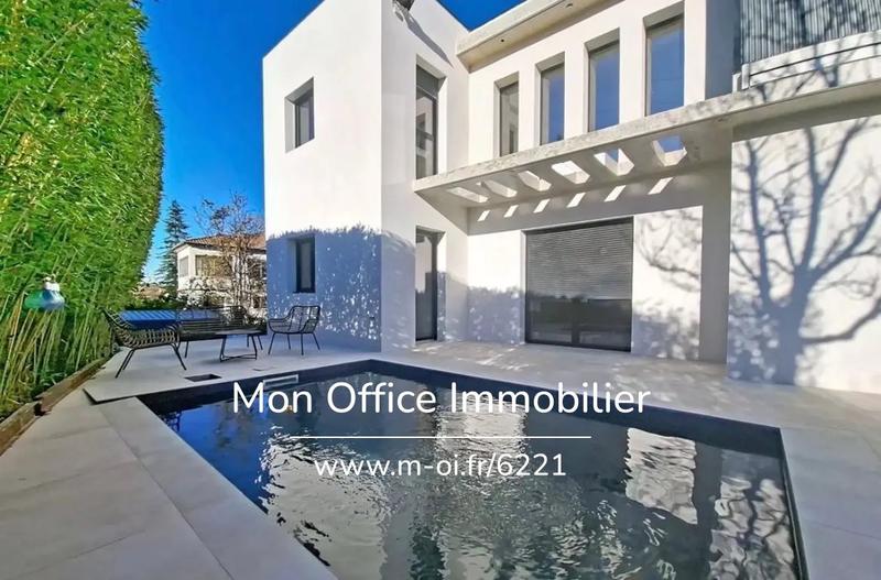 Villa - 276 m² - 7 pièces