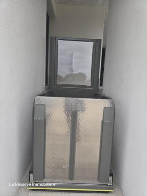 Bureau - 70 m² - 1 pièce