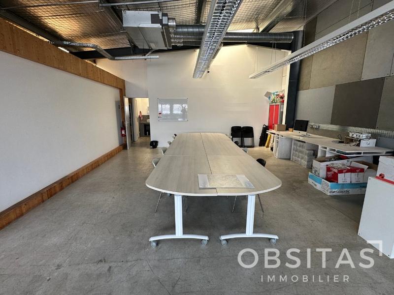 Bureau - 195 m² - 4 pièces