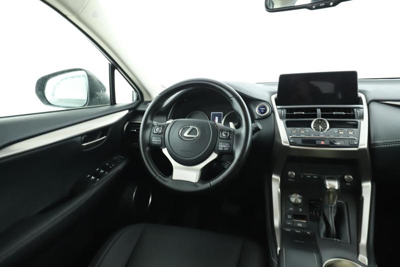 Lexus Nx 300h Design 2wd Auto 197 ch