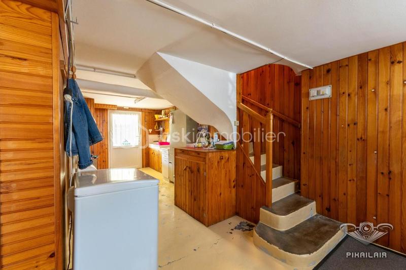 Maison traditionnelle - 121 m² - 5 pièces