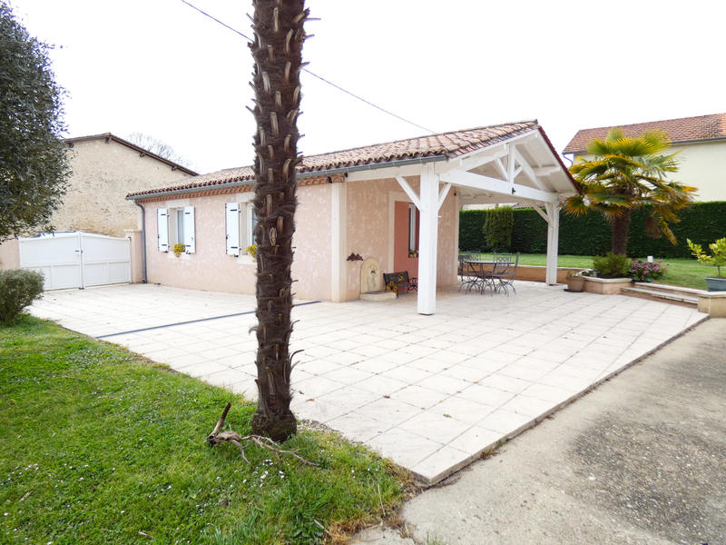 Maison - 170 m² - 8 pièces