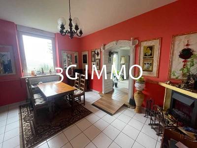 Maison - 165 m² - 7 pièces