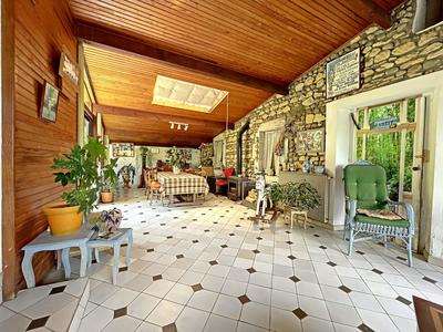 Maison ancienne - 221 m² - 8 pièces