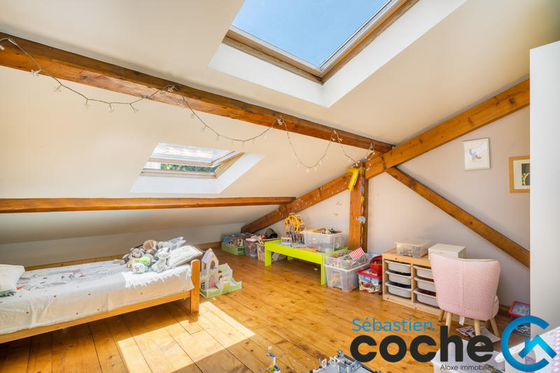 Duplex - 245 m² - 6 pièces