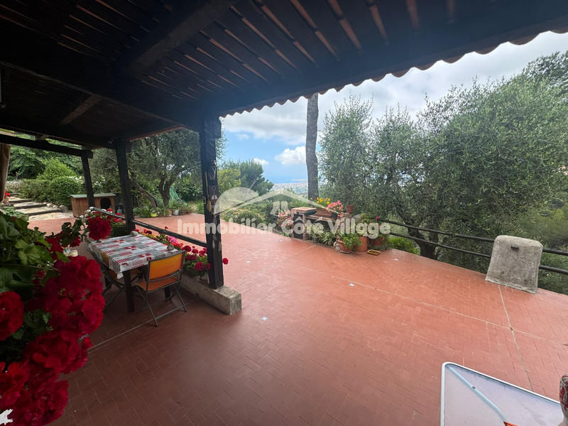 Viager - Maison - 110 m² - 4 pièces