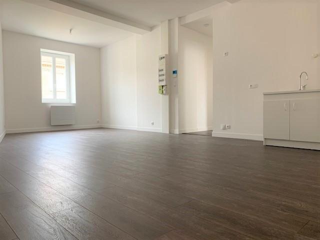 Appartement - 77 m² - 4 pièces