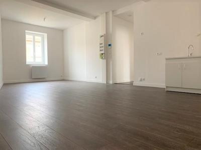 Appartement - 77 m² - 4 pièces