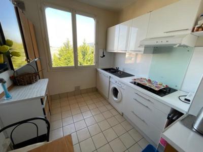 Appartement - 104 m² - 5 pièces