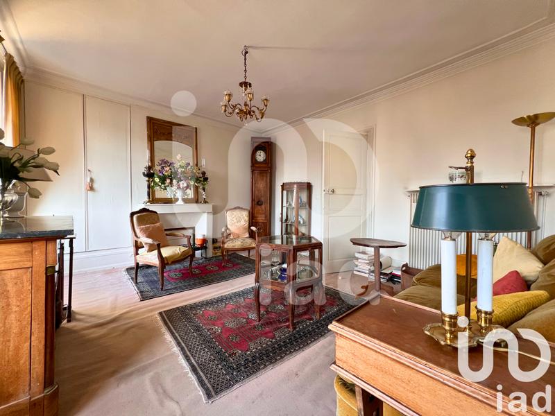 Appartement - 98 m² - 6 pièces