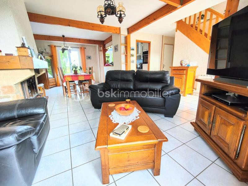 Maison - 113 m² - 7 pièces