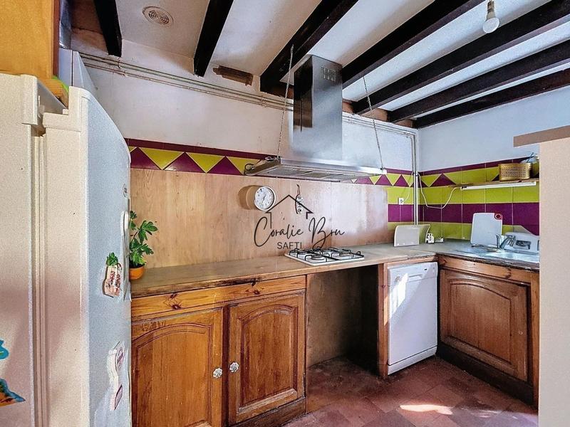 Maison - 260 m² - 5 pièces