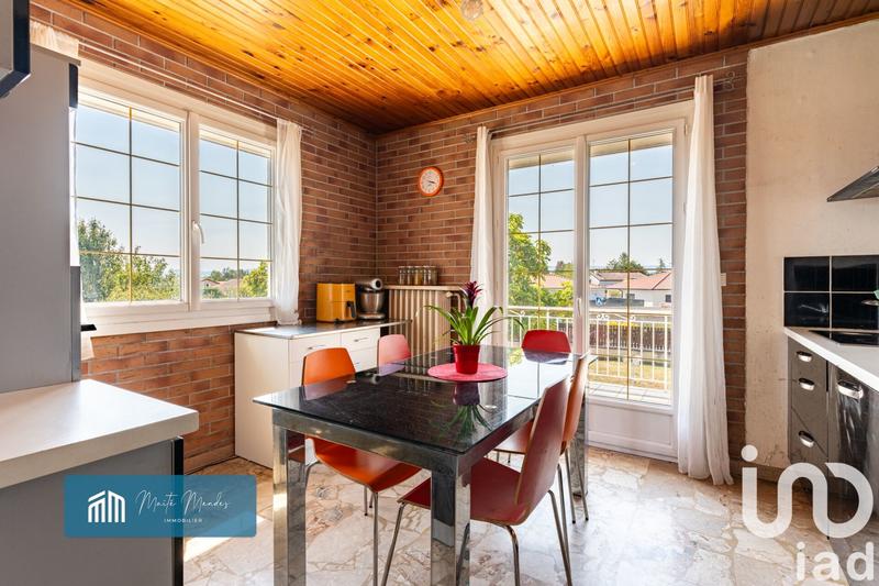 Maison - 205 m² - 7 pièces