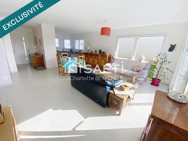 Maison - 95 m² - 4 pièces