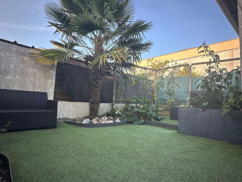 Maison - 75 m² - 4 pièces