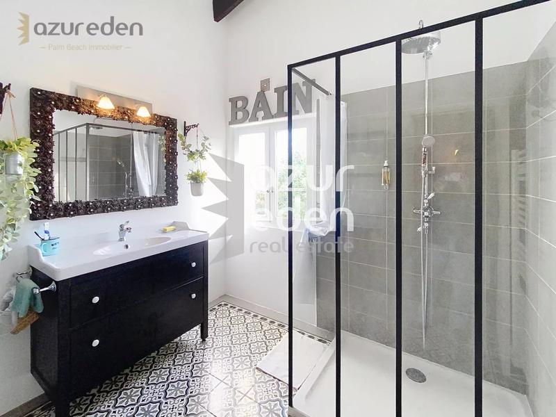 Maison - 94 m² - 4 pièces