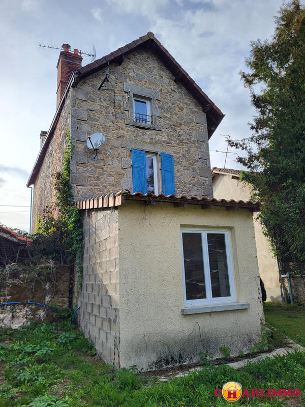 Maison traditionnelle - 120 m² - 6 pièces