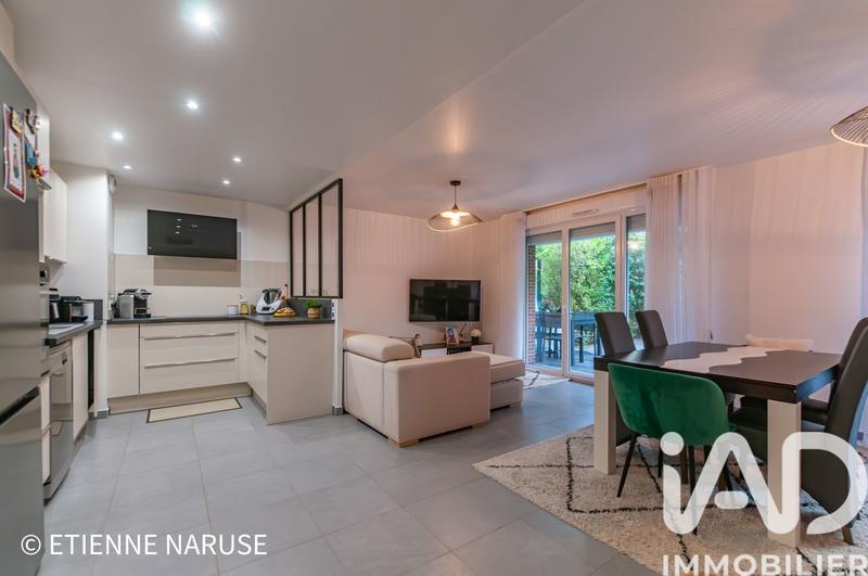 Appartement - 75 m² - 3 pièces