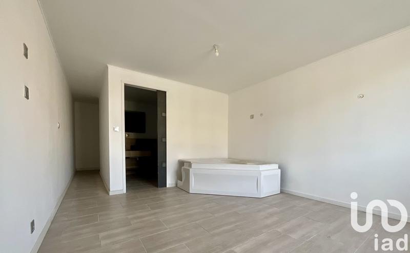 Maison de village - 227 m² - 7 pièces