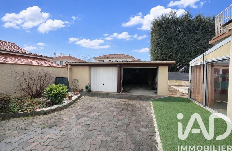 Maison - 138 m² - 5 pièces