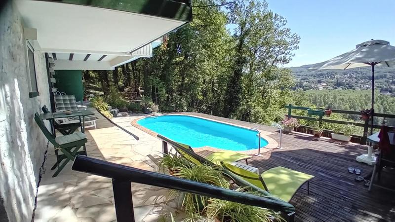 Maison d'architecte - 130 m² - 6 pièces