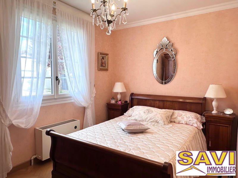 Maison traditionnelle - 132 m² - 7 pièces