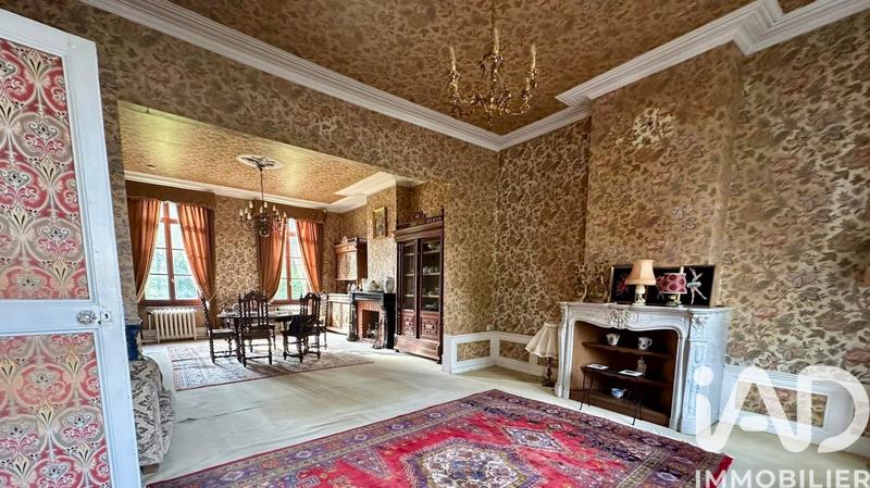 Maison - 227 m² - 6 pièces