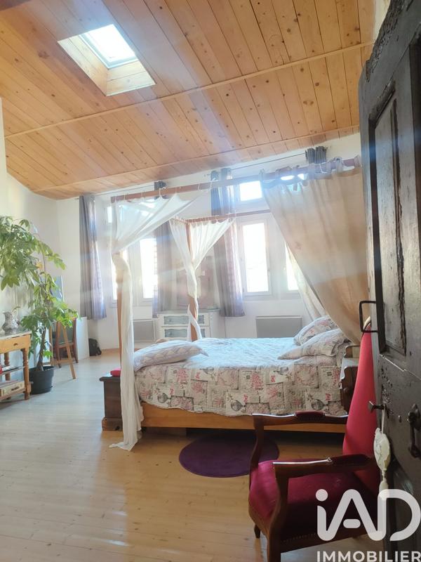 Maison de village - 240 m² - 7 pièces