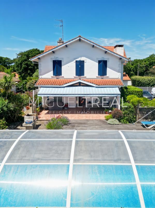 Maison - 135 m² - 6 pièces