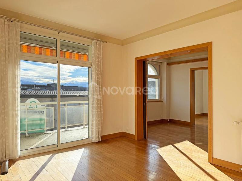 Appartement - 120 m² - 3 pièces