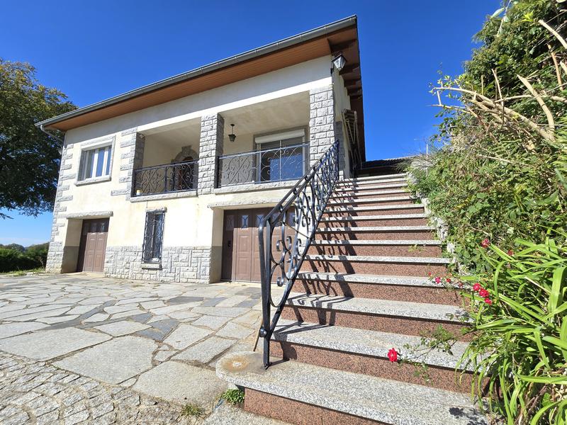 Maison - 165 m² - 7 pièces