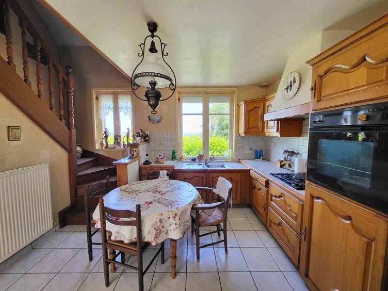 Maison - 95 m² - 5 pièces