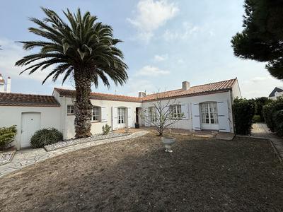 Maison - 128 m² - 4 pièces