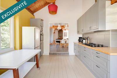 Maison - 170 m² - 6 pièces